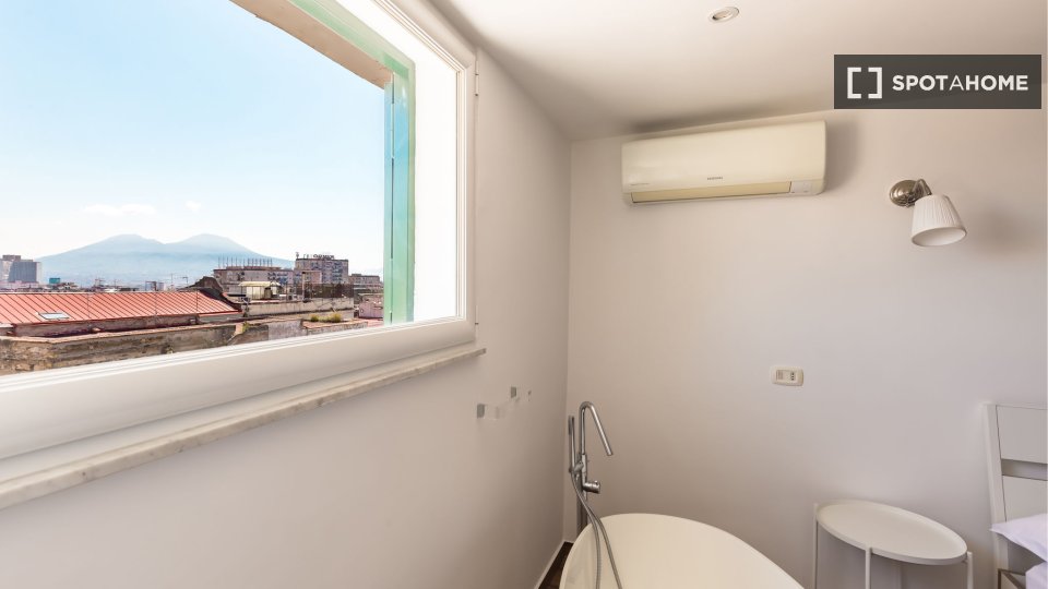 Apartment Naples, 1 bed, 40m² — photo 17