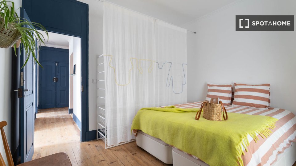 Double room Lisbon, 7 beds — photo 11