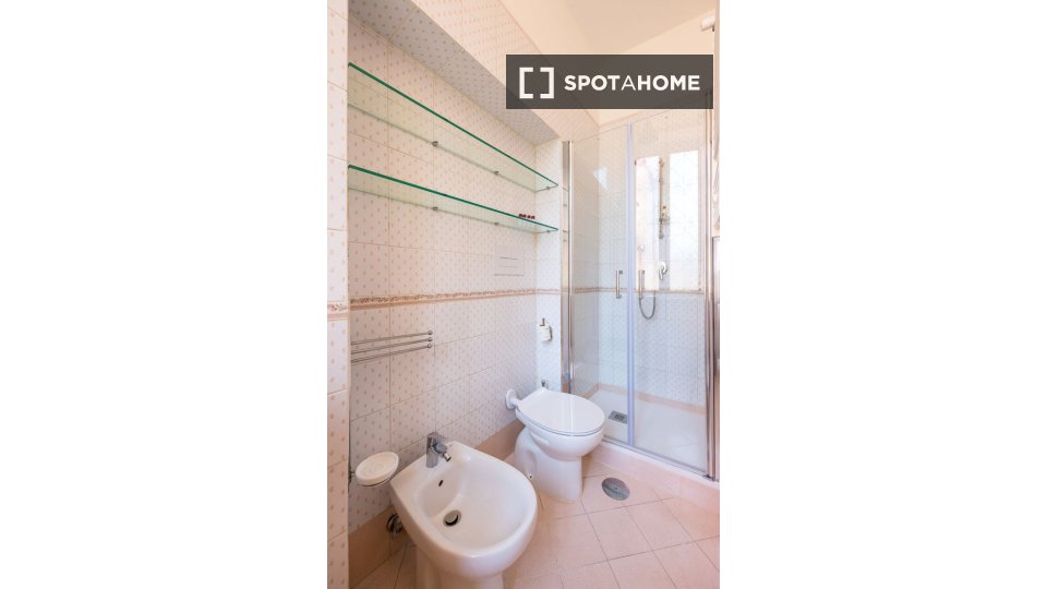 Apartment Naples, 2 beds, 83m² — photo 15