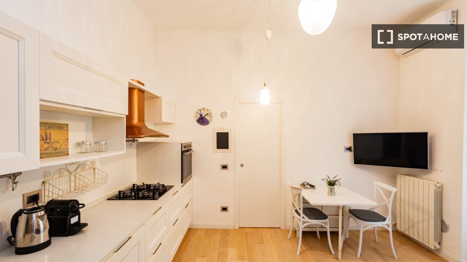 Apartamento Milán, 1 habitación, 45m² — foto 12