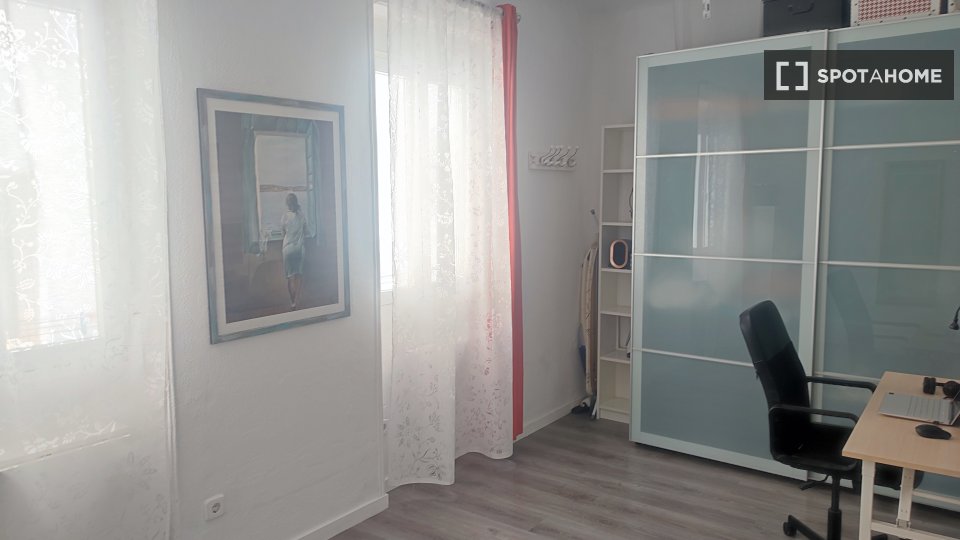 Apartment Madrid, 1 bed, 40m² — photo 3