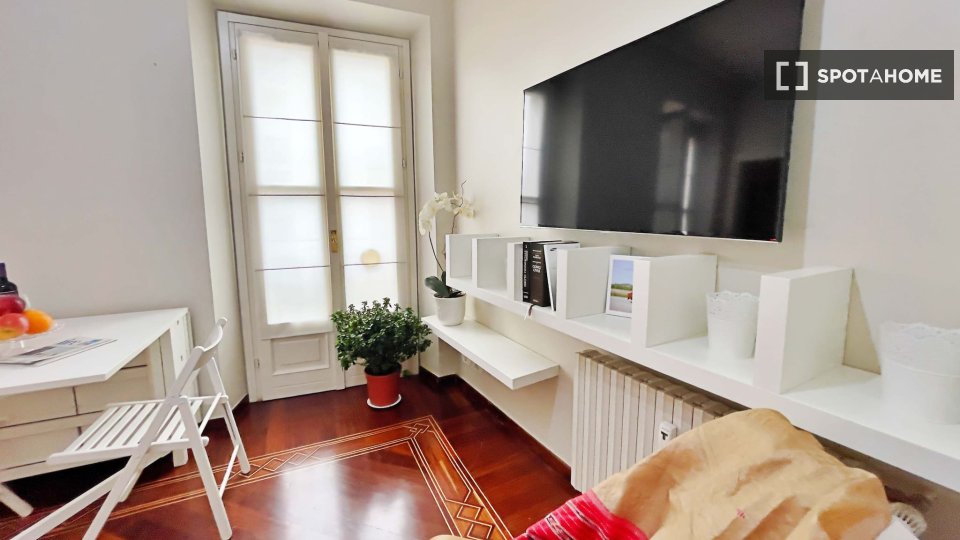 Apartment Milan, 1 bed, 60m² — photo 8