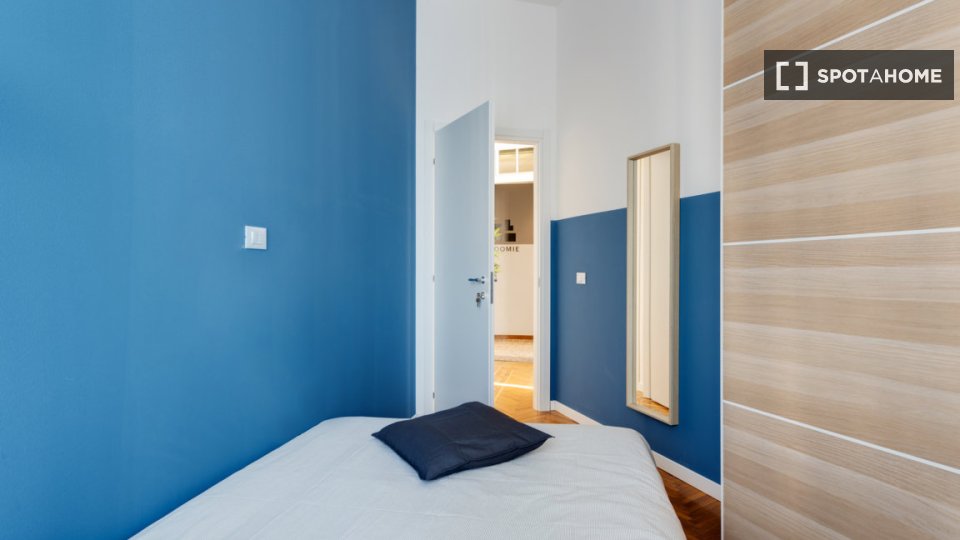 Double room Milan, 14 beds, 369m² — photo 15