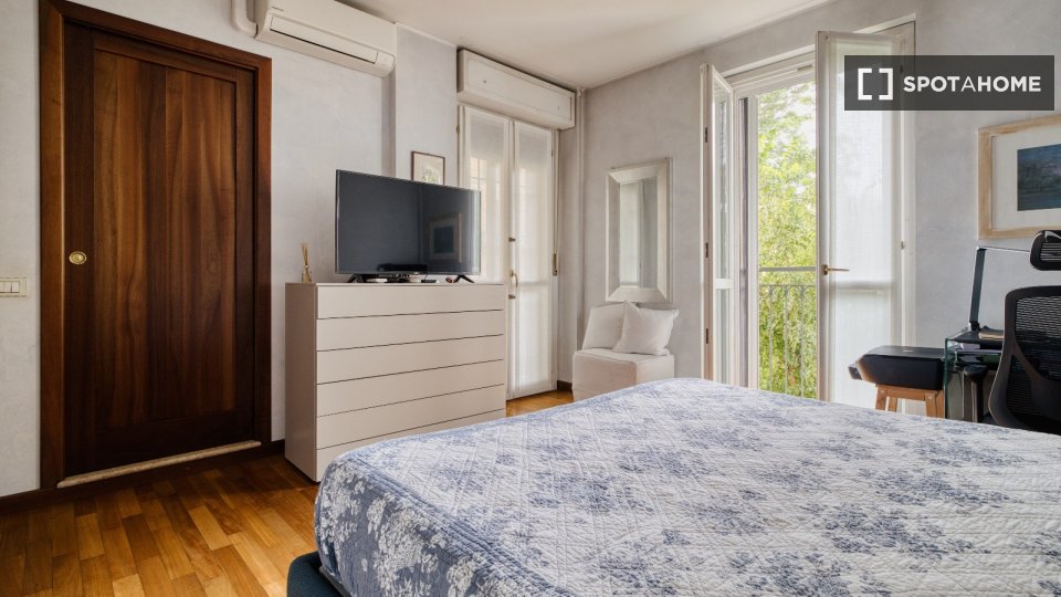 Apartment Milan, 2 beds, 92m² — photo 17