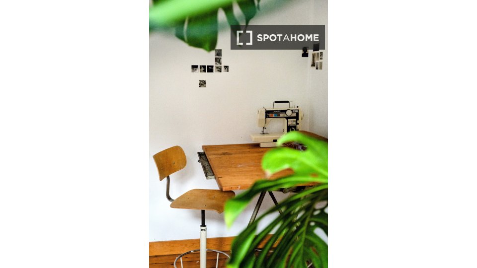 Double room Brussels, 2 beds, 65m² — photo 20