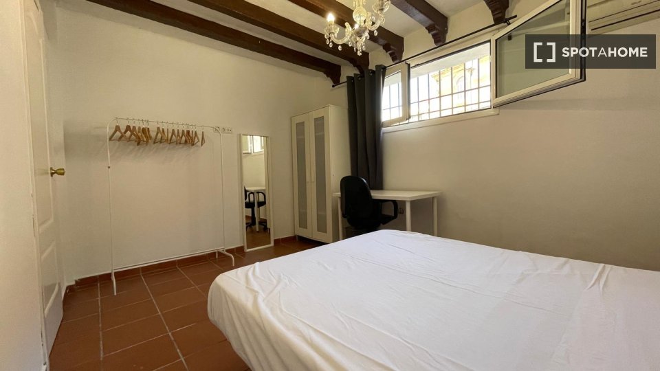 Habitación en piso compartido en alquiler en El Porvenir