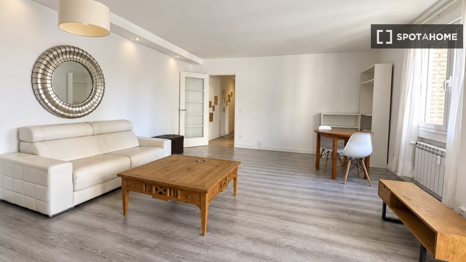 Appartamento Madrid, 2 camere, 100m² — foto 10