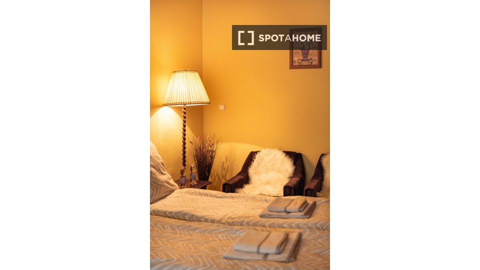 Apartment Budapest, 2 beds, 64m² — photo 10