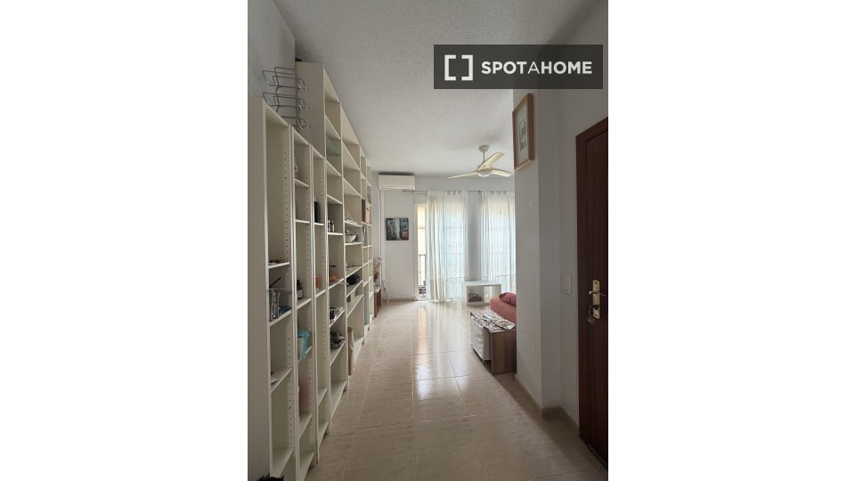 Apartamento de 1 dormitorio en alquiler en San Felipe Neri, Málaga