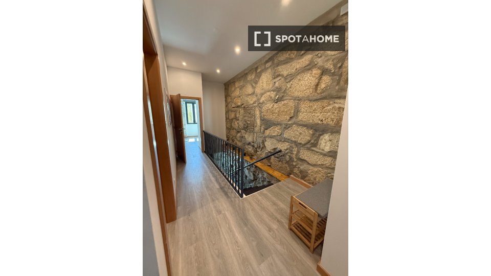 Double room Porto, 3 beds — photo 13