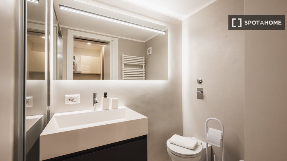 Apartment Milan, 1 bed — photo 32