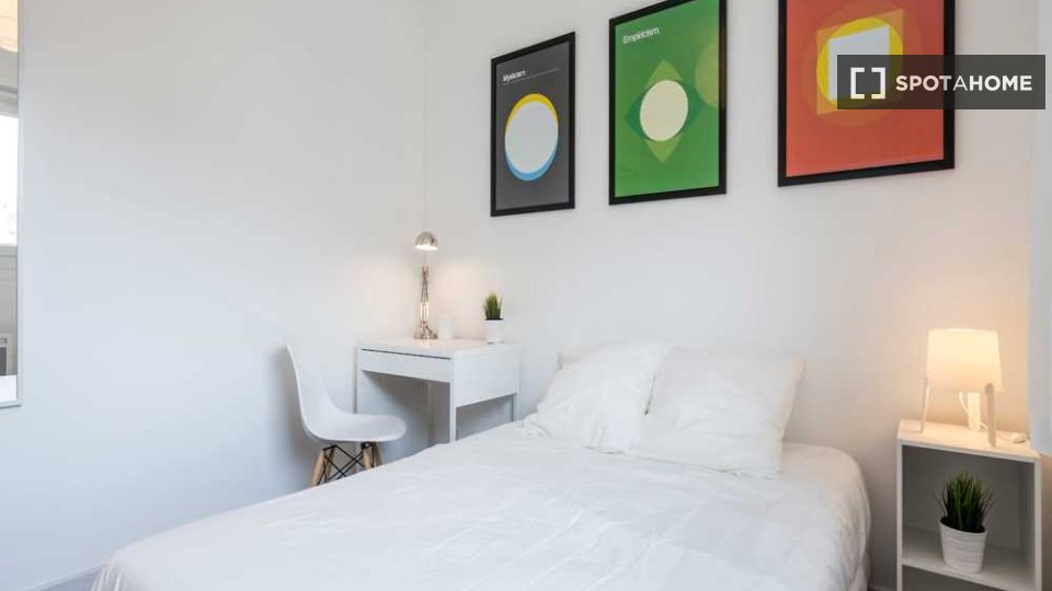 Double room Lyon, 4 beds, 90m² — photo 11