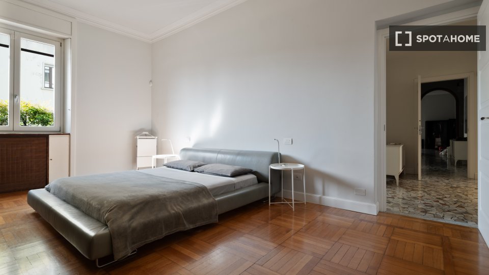 Apartment Milan, 4 beds, 285m² — photo 44