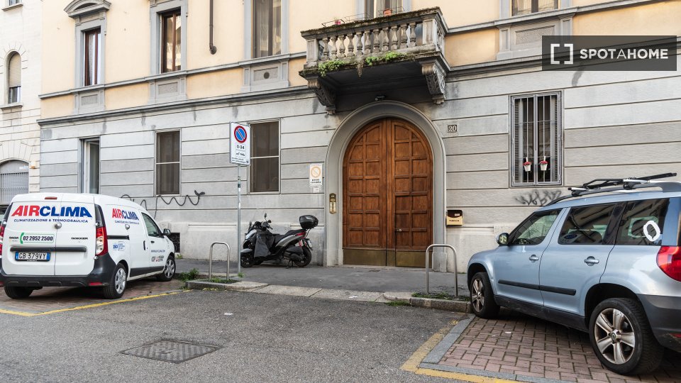 Apartment Milan, 1 bed — photo 19