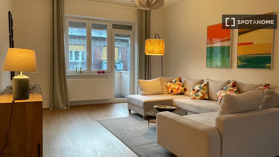 Apartment Budapest, 2 beds, 65m² — photo 5