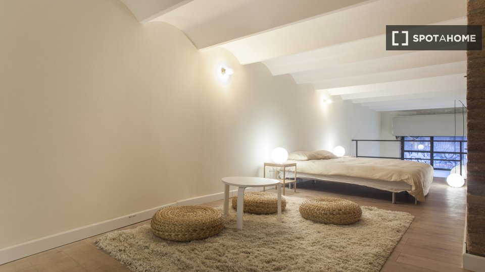 Apartment Barcelona, 1 bed, 85m² — photo 9