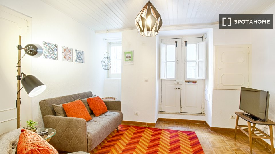 Apartment mono Lisbon, 50m² — photo 11