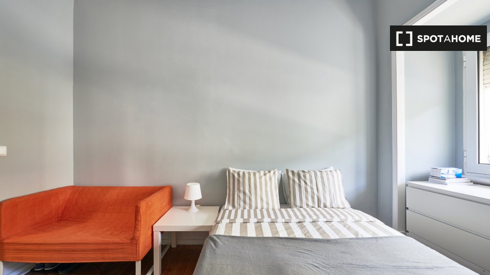 Double room Lisbon, 8 beds — photo 4
