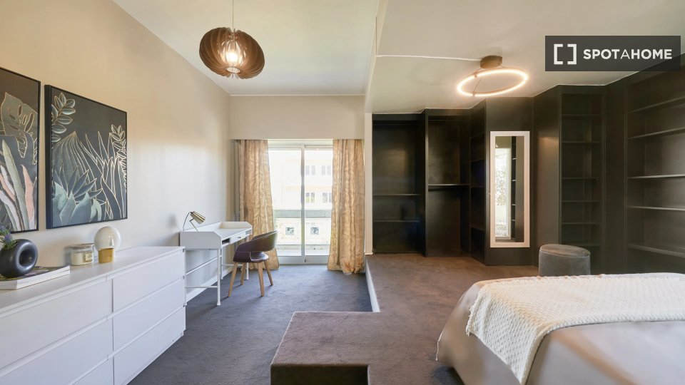 Double room Lisbon, 9 beds — photo 11