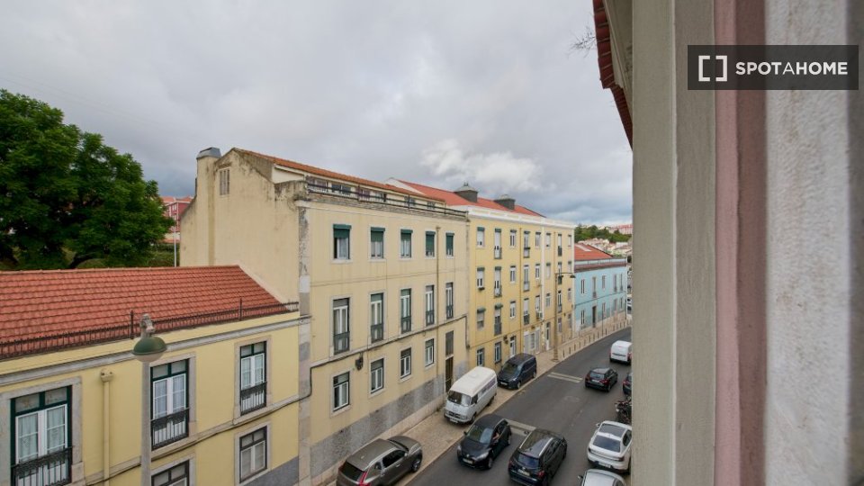 Double room Lisbon, 7 beds — photo 18