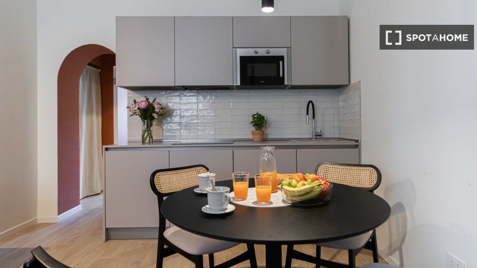 Apartamento Milán, 1 habitación, 53m² — foto 4