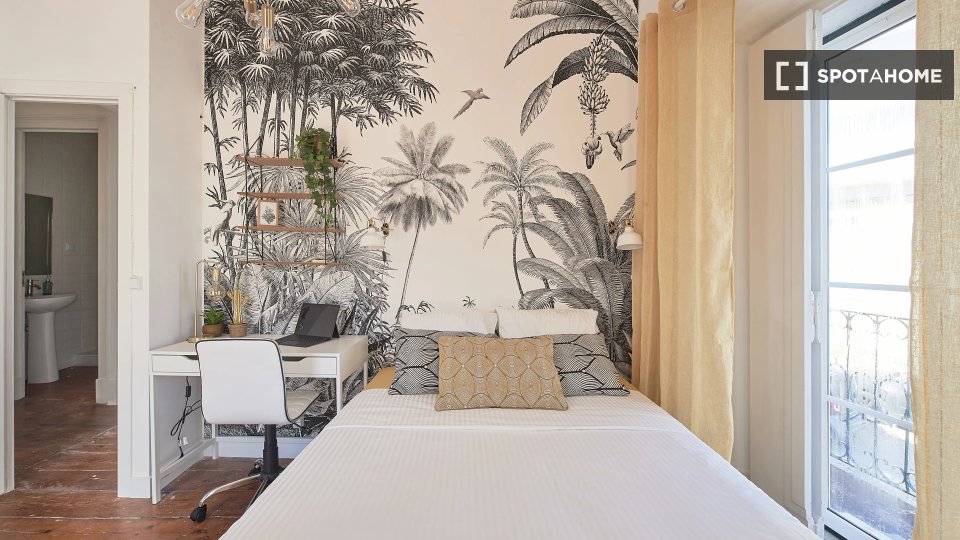 Double room Lisbon, 13 beds — photo 2