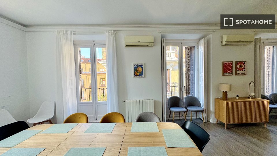 Apartment Madrid, 3 beds — photo 17