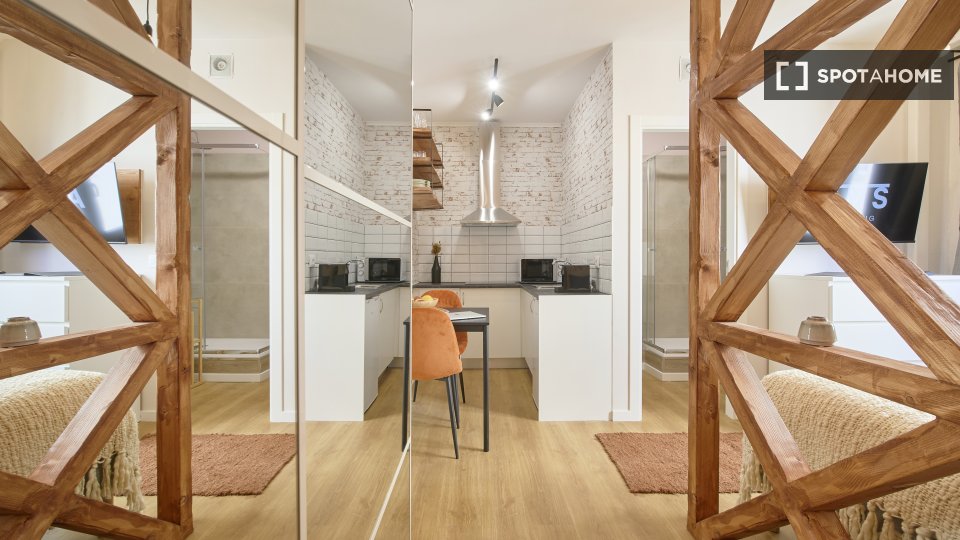 Apartment mono Lisbon — photo 14