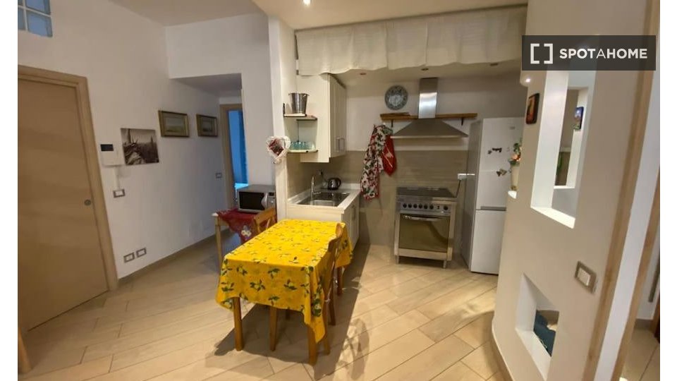 Apartment Rome, 2 beds — photo 5