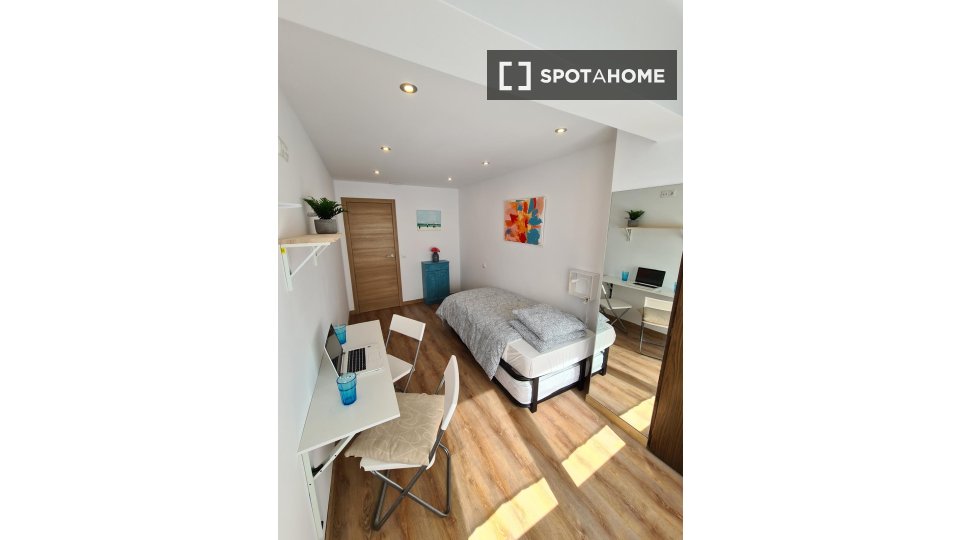 Habitación en piso compartido en alquiler en Santander