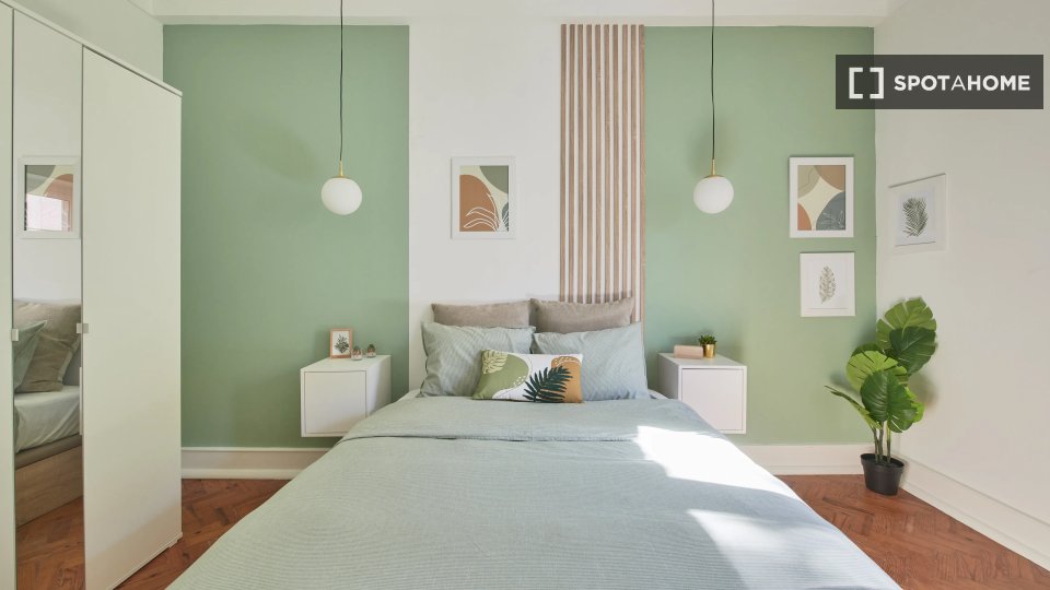 Double room Lisbon, 6 beds — photo 3
