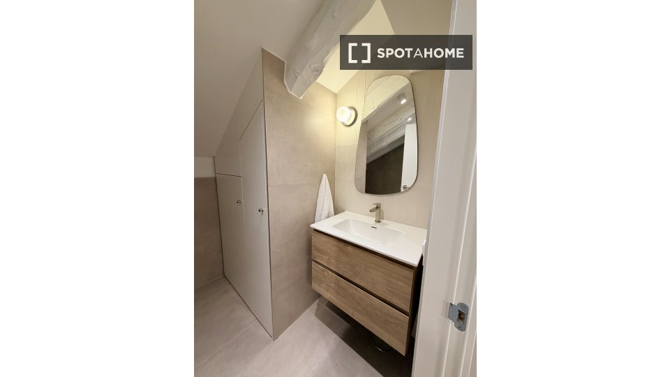 Apartment Madrid, 1 bed, 39m² — photo 4