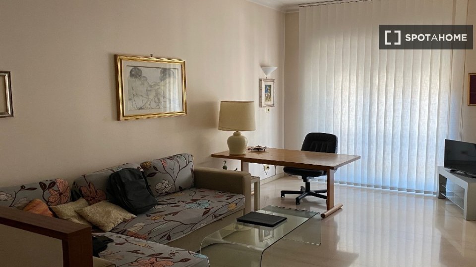 Apartment Rome, 1 bed — photo 7