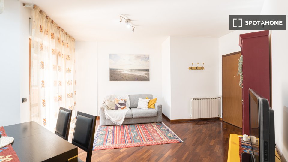 Apartment Rome, 1 bed — photo 2
