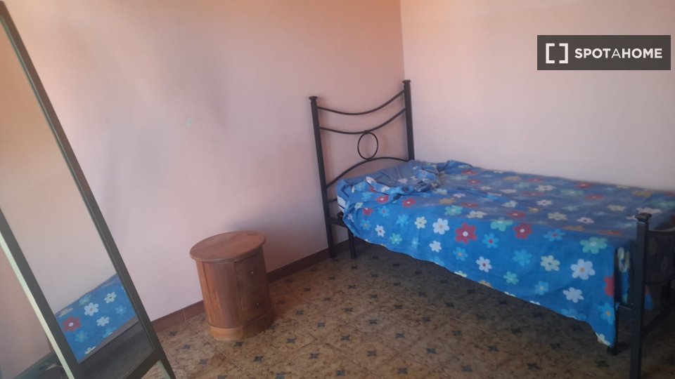 Double room Rome, 3 beds — photo 2