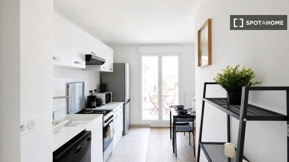 Chambre double Paris, 4 chambres — photo 21