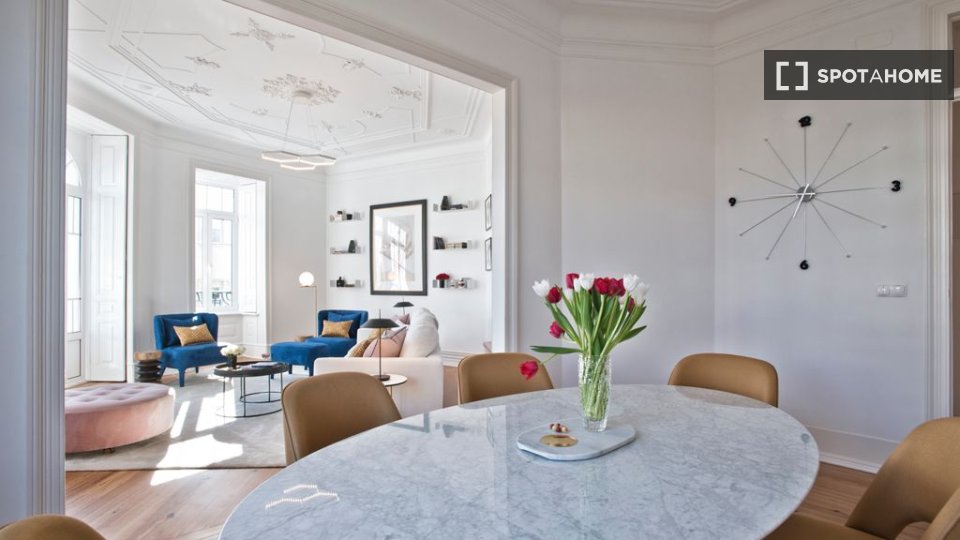 Apartment Lisbon, 3 beds — photo 14