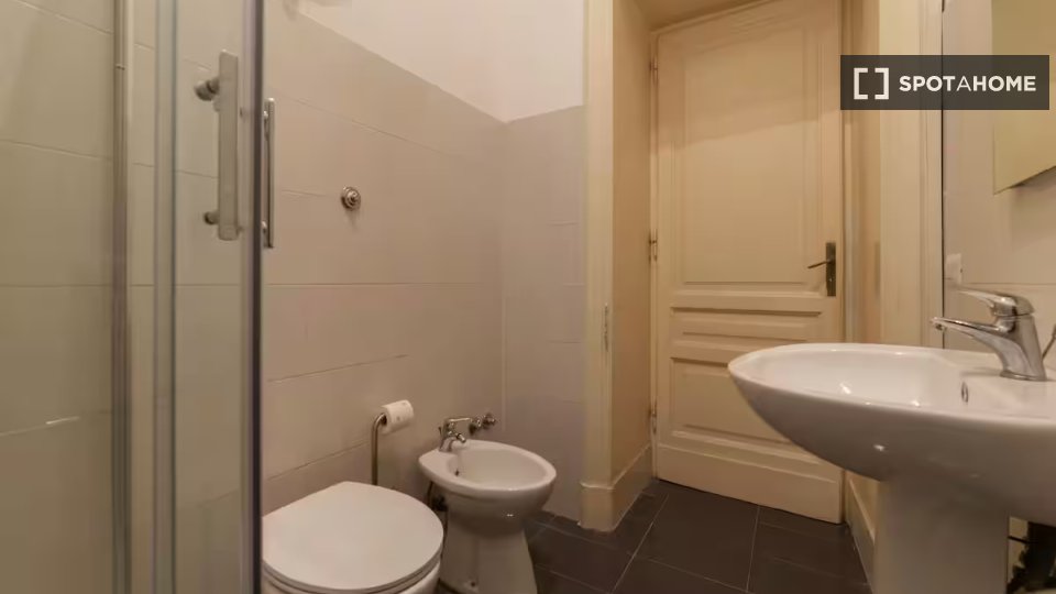 Apartment Rome, 4 beds — photo 15