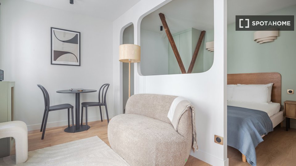 Apartment Paris, 1 bed, 26m² — photo 9