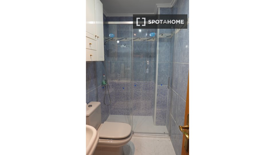 Double room Valencia, 5 beds — photo 9