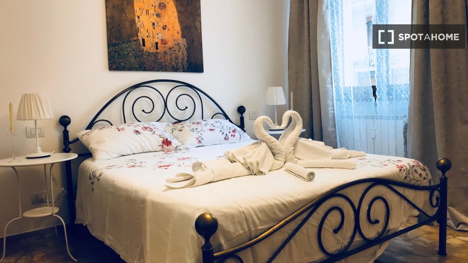 Double room Florence, 1 bed — photo 10