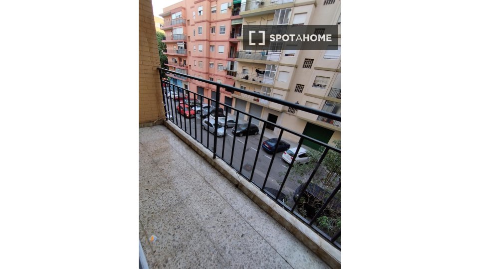 Chambre double Valence, 4 chambres — photo 13