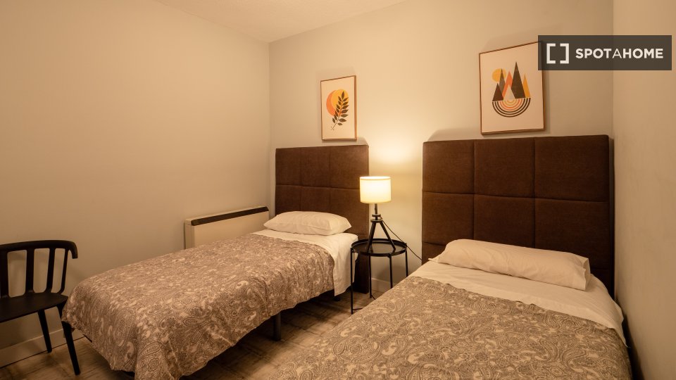 Apartment Madrid, 2 beds, 90m² — photo 6