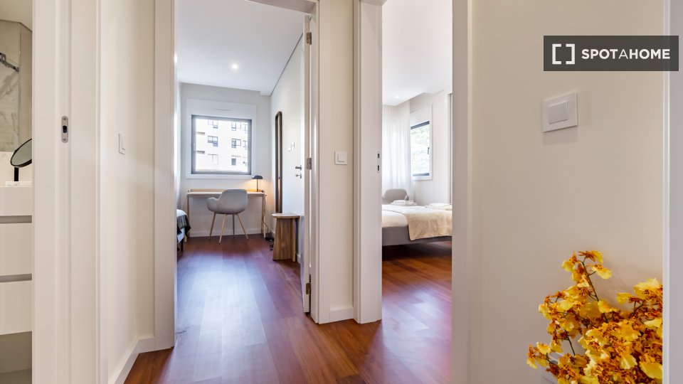 Apartment Porto, 2 beds, 85m² — photo 9