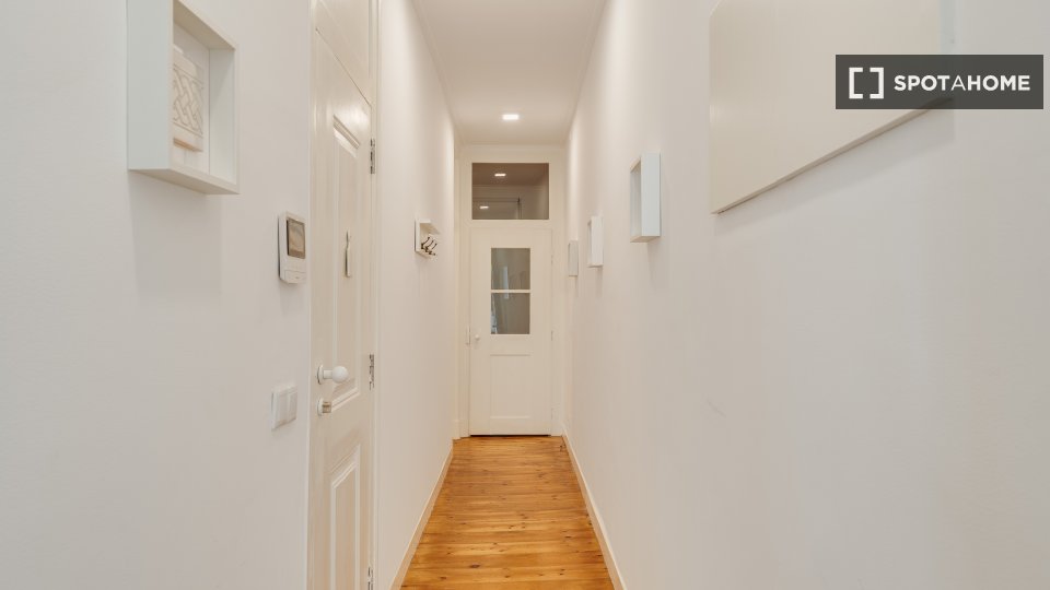 Apartment mono Lisbon, 65m² — photo 46