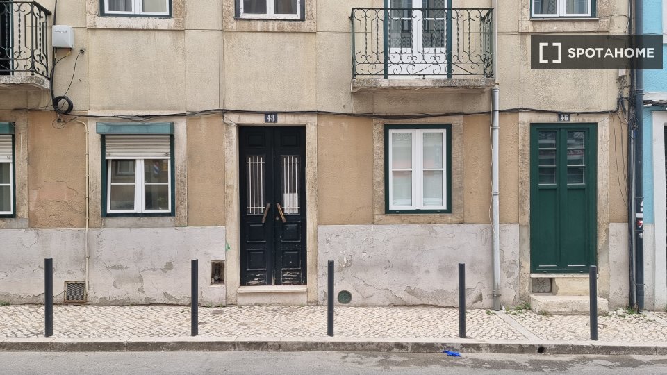 Apartment Lisbon, 2 beds — photo 52