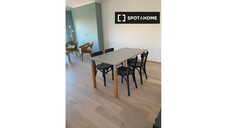 Apartment Brussels, 1 bed, 50m² — photo 1