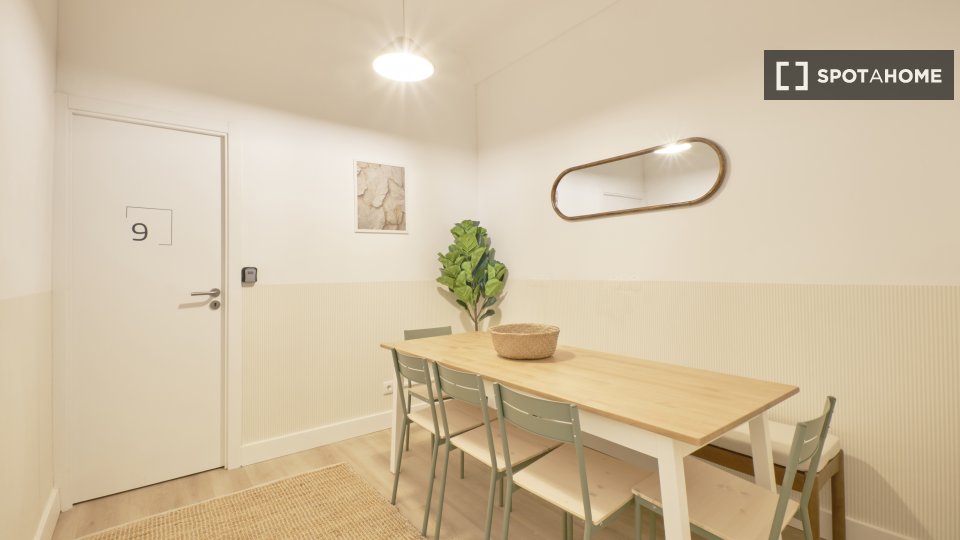 Double room Lisbon, 10 beds — photo 4