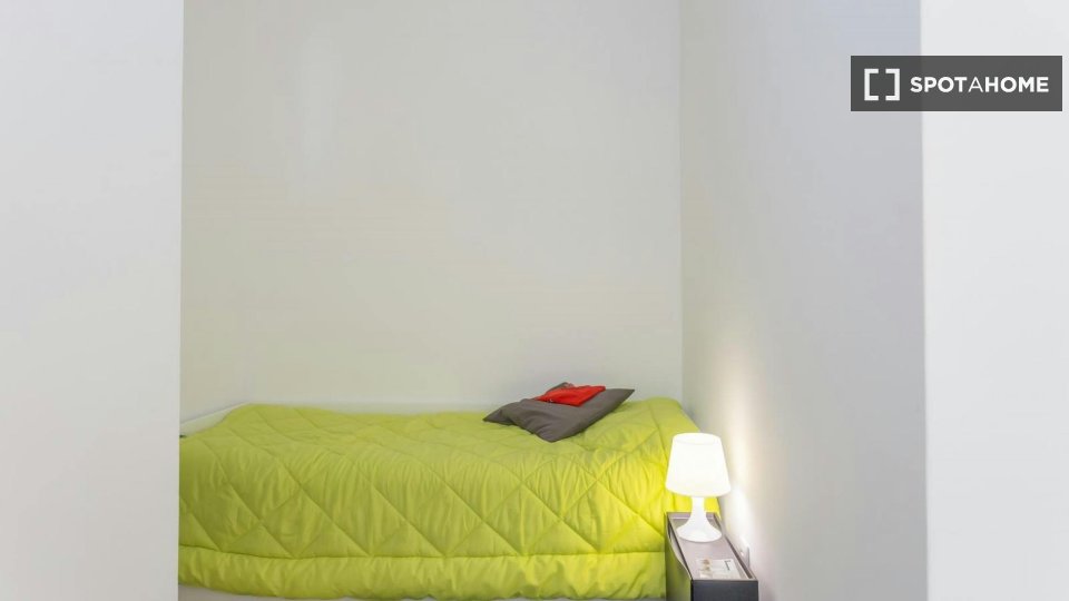 Double room Porto, 20 beds — photo 2