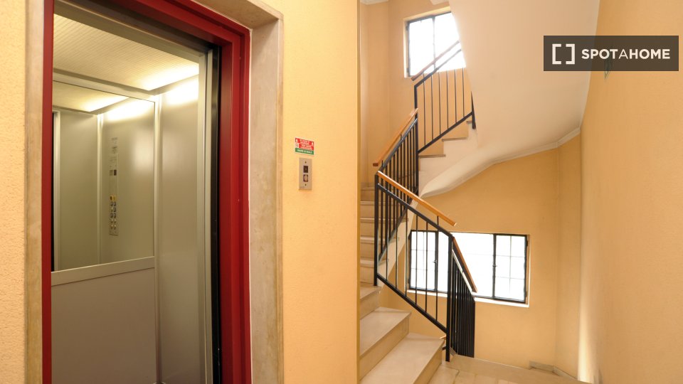 Apartment Milan, 1 bed — photo 5